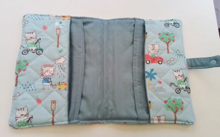 Protège carnet de santé - photo numéro 3