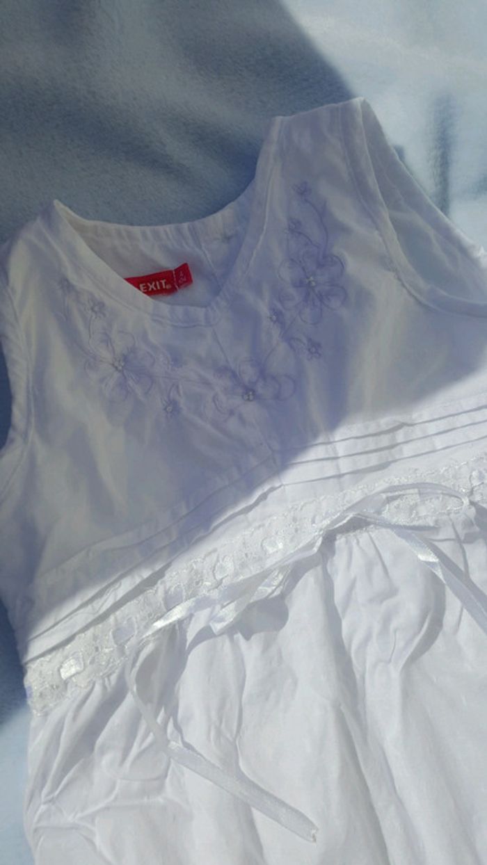 Robe blanche Exit 4 ans - photo numéro 3