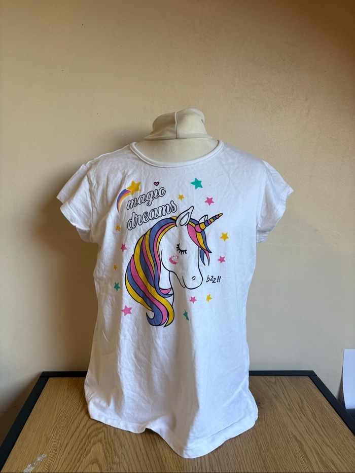 T shirt fille taille 152/158 - photo numéro 1