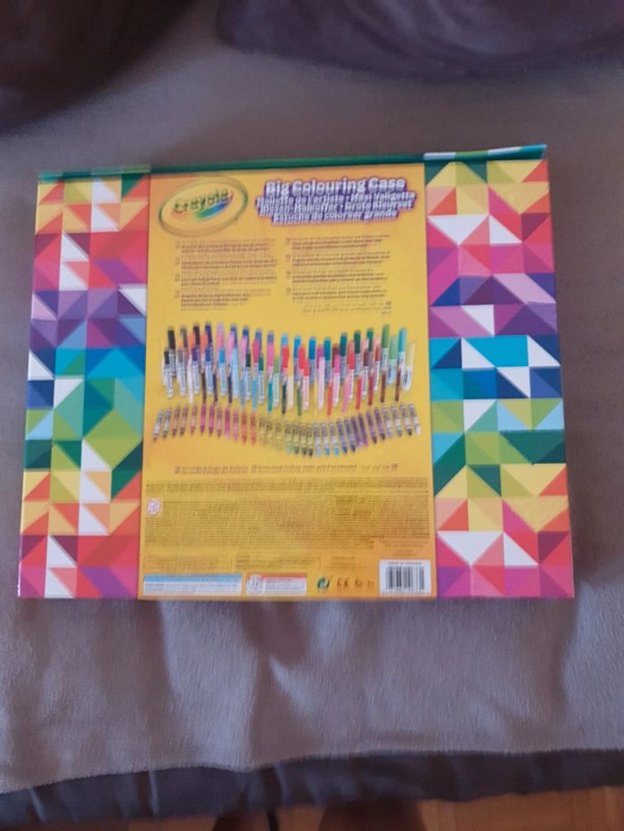 Mallette de coloriage - photo numéro 2