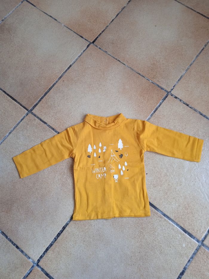 Lot de tee-shirts - photo numéro 2