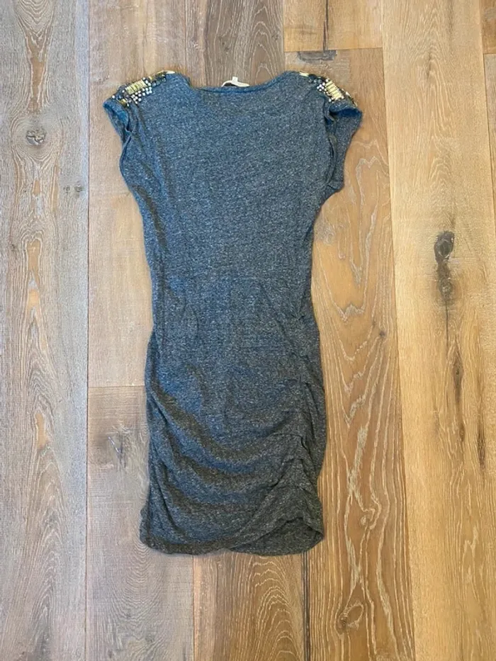 Robe grise avec pierres Maje taille 1 - photo numéro 7