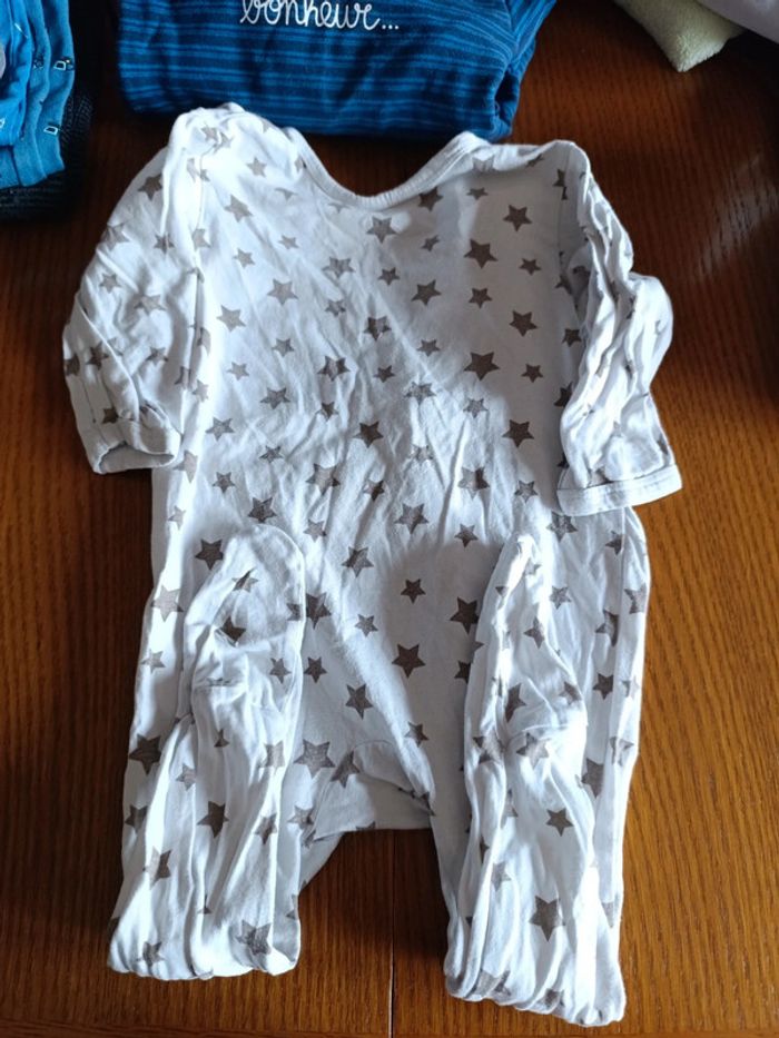 Lot pyjama - photo numéro 3