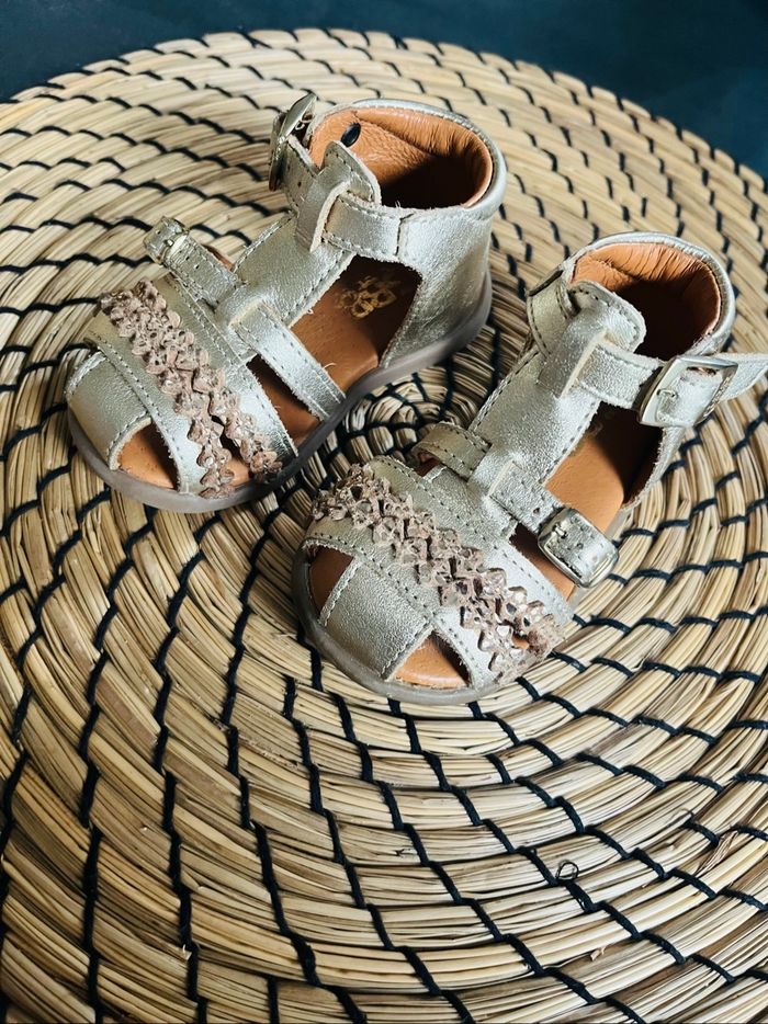 Chaussure bébé fille