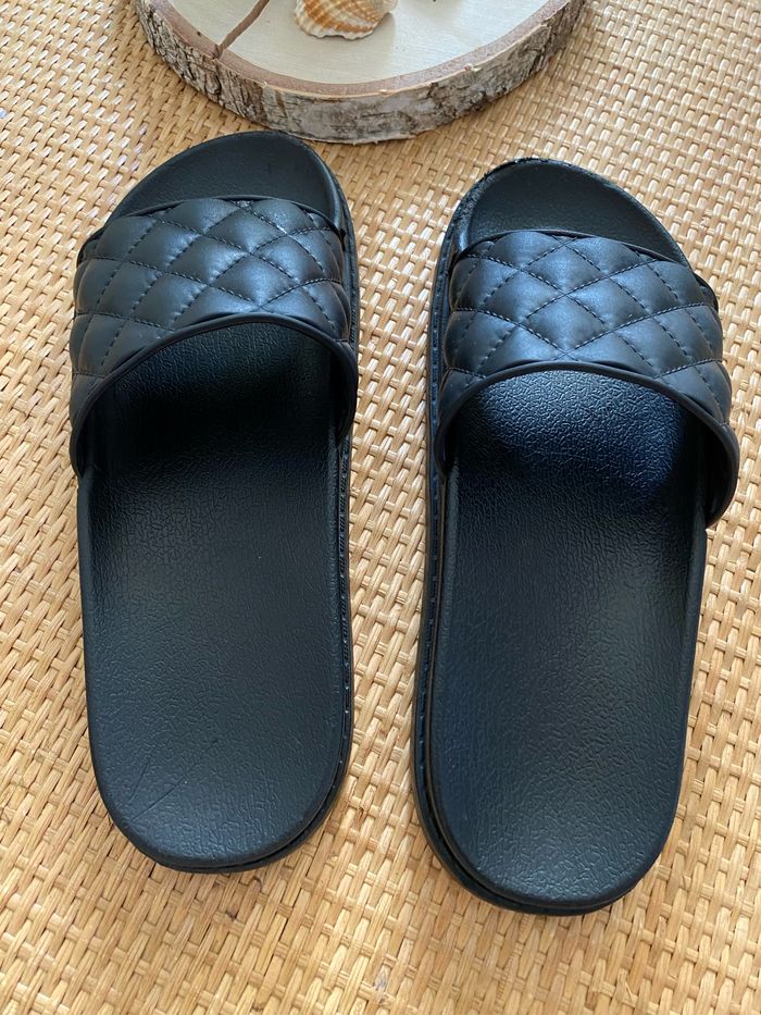 Mules / sandales noires