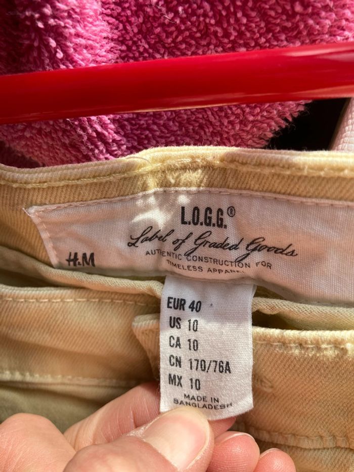 Short jaune taille 40 - photo numéro 3