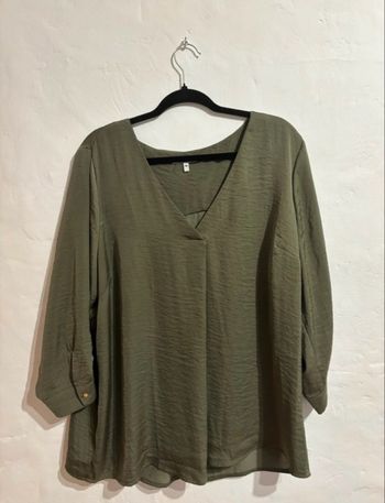 Haut léger vert