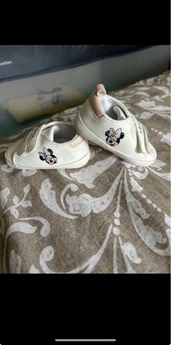 Chaussure blanche Minnie