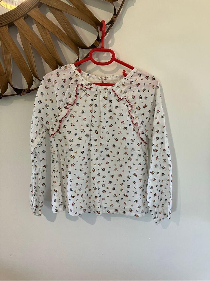 Blouse fleurie neuve 7 ans sergent Major