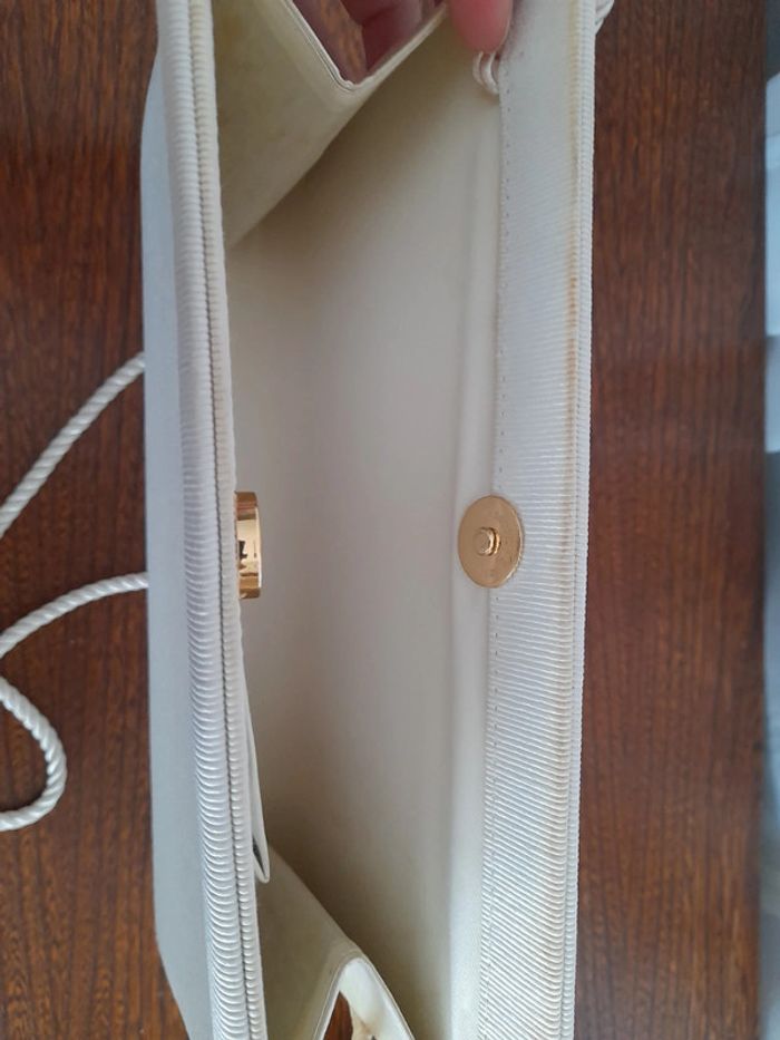 Pochette crème - photo numéro 3