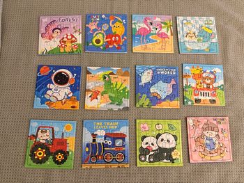 Lot de 12 puzzle de poche