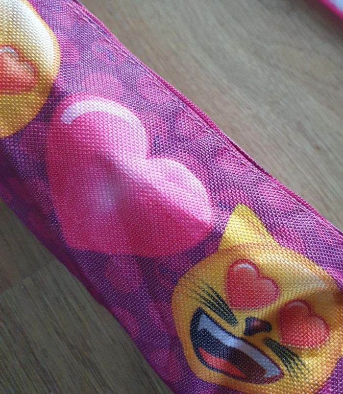 📚 Trousse smiley emoji #emyfleury_scolaire - photo numéro 3