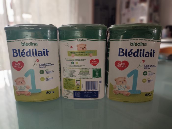 Lot de 3 boites de lait Blédilait 1 - 0 à 6 mois - 2x900g et 1x800g