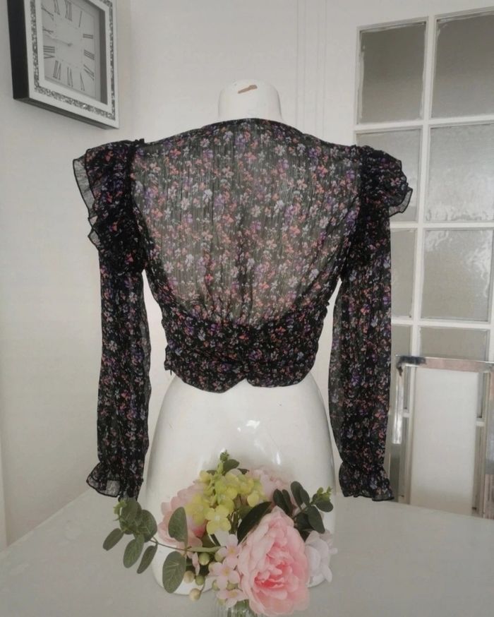 💜🤍Jolie Top Court Fleurie Transparent Shein 💜🤍 - photo numéro 3