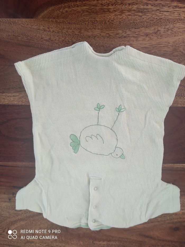 Combinaison bébé - photo numéro 2