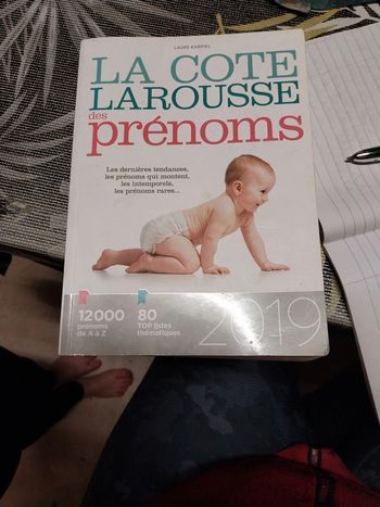 Livre prénom bébé