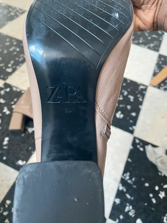 Bottines Zara beiges effet cuir – T39 – talon bloc - photo numéro 5
