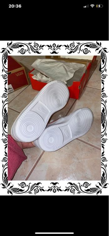 Baskets blanches roses Nike Court neufs