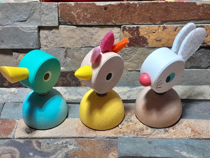 Figurines en bois C. Antibes