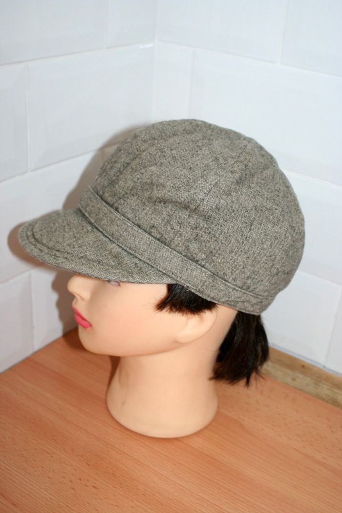Casquette beige taille 55 - photo numéro 3