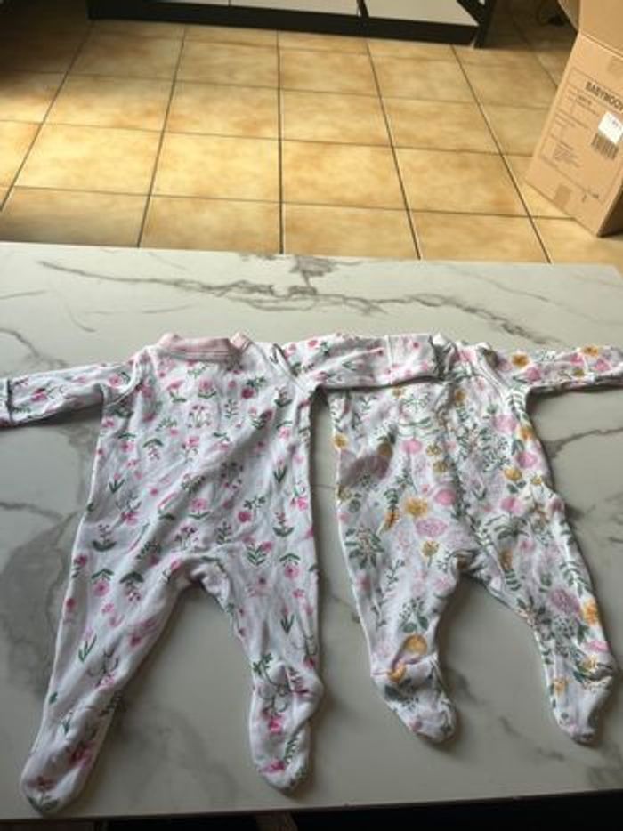 Lot de 3 pyjamas - photo numéro 2