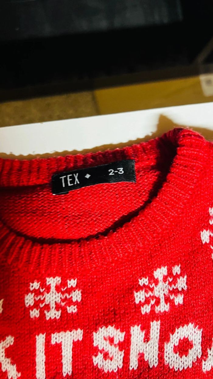 Lot 2 pulls de Noël Tex 2ans neuf - photo numéro 3