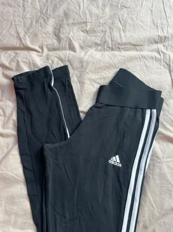 jeggins noir avec bande blanche adidas femme taille s