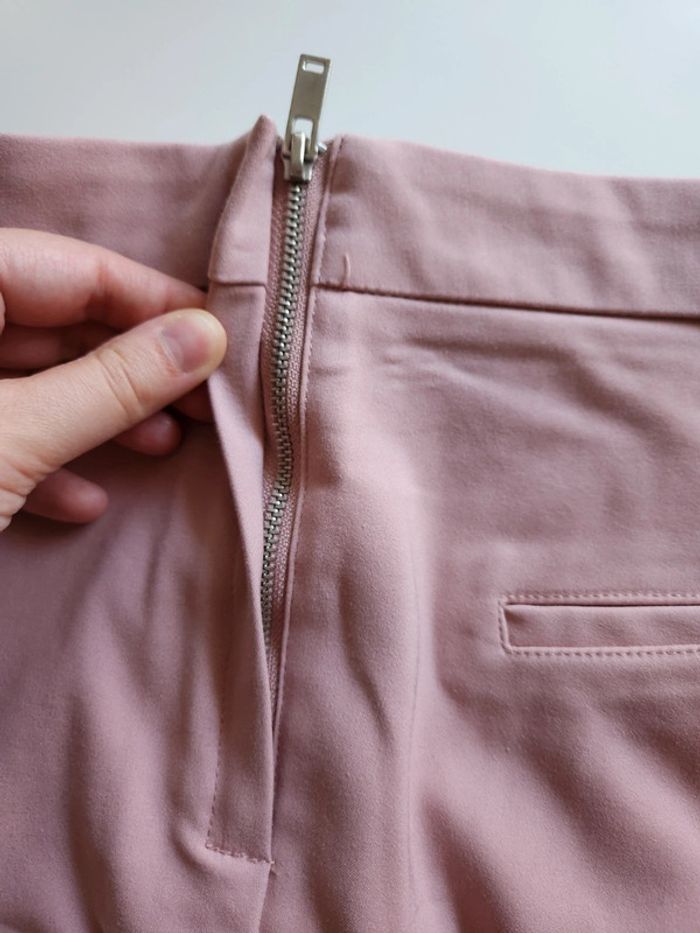 Pantalon cigarette neuf - photo numéro 3