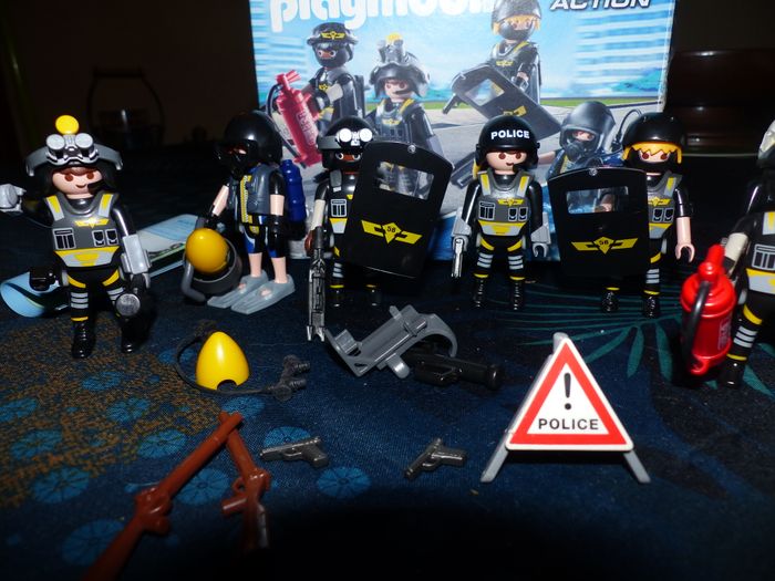 Gros Lot playmobils police - photo numéro 4