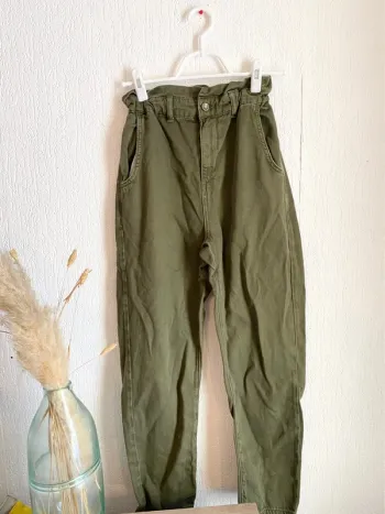 Jean pantalon kaki taille xxs 32 Zara