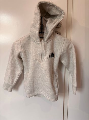 Sweat, intérieur, polaire, tape-à-l’œil