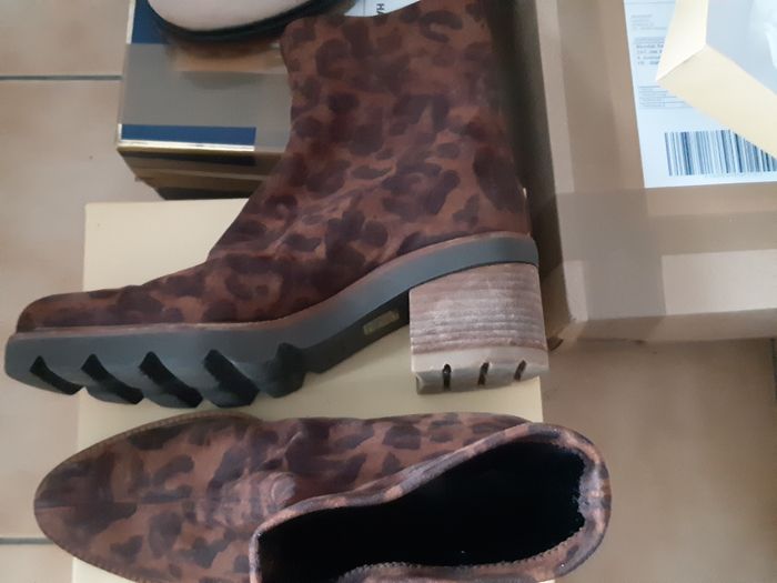 jolies bottines imprimés léopard de la marque espagno "mascaro" etat neuf t 37 - photo numéro 4