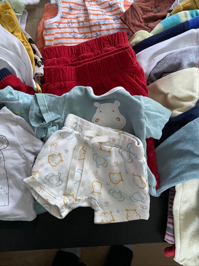 Lot vêtements garçon 1 mois - photo numéro 5
