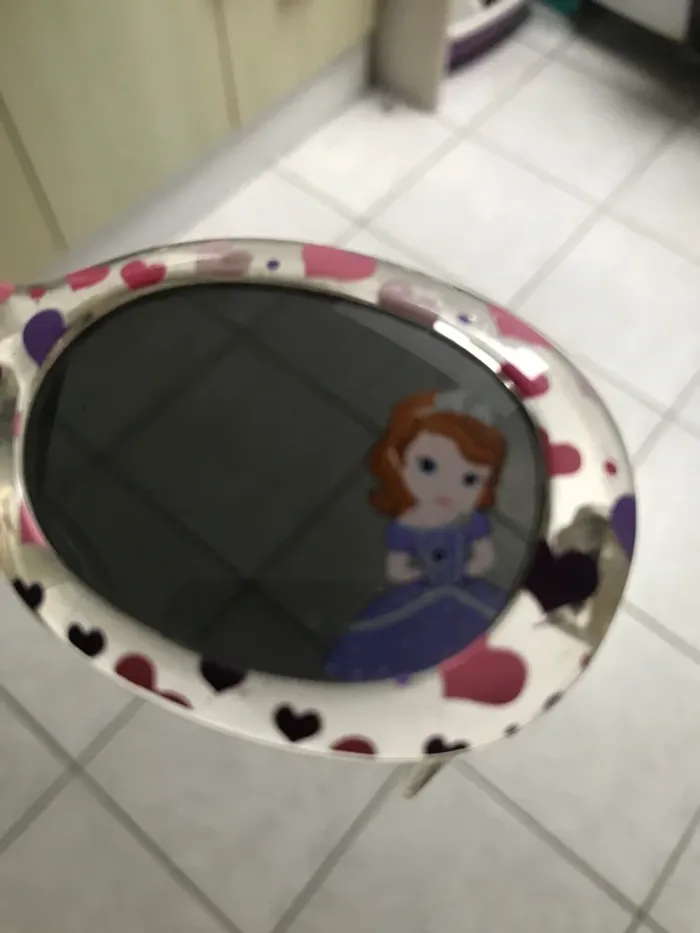 Lunettes de soleil princesse Sofia - photo numéro 2