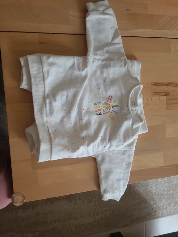 Ensemble 3 Mois - photo numéro 2