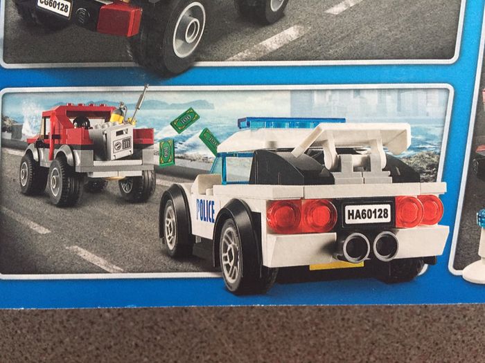 Boîte lego City Neuve 60128 - photo numéro 14