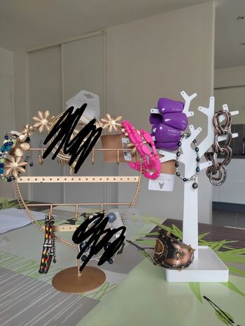 Différents bracelets