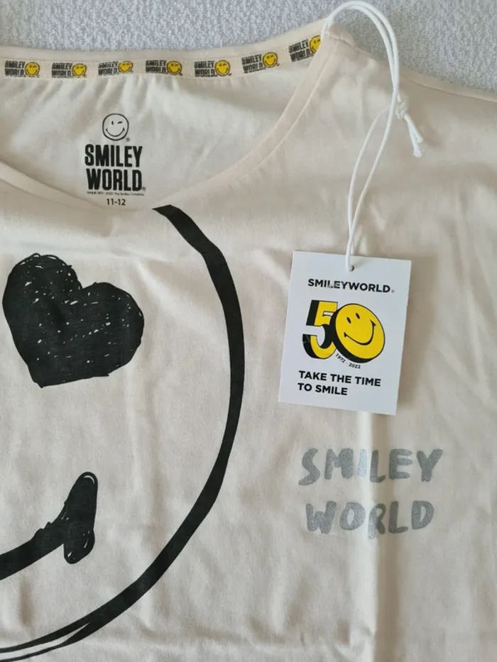 T-shirt Smiley Word neuf 11/12 ans - photo numéro 3