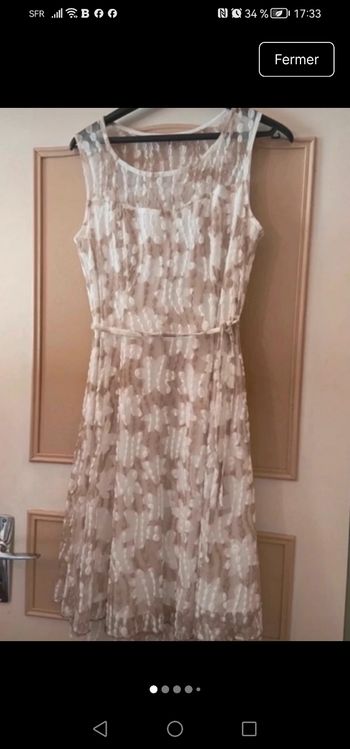 Robe motifs fleurs avec doublure et petite ceinture