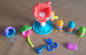 Coiffeur pour pâte à modeler