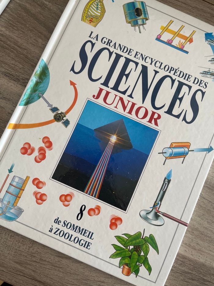 Lot de livres « la grande encyclopédie des sciences - Junior » - photo numéro 7