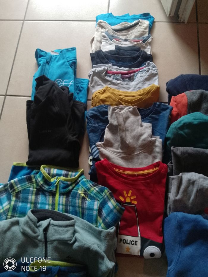 Lot vêtements 6/8ans - photo numéro 2