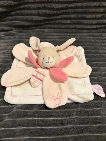 Doudou plat mouchoir lapin doudou et compagnie Célestine