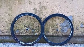 Paire de roues tubulaires DT Swiss RC 38 Carbon SPLINE 1310 g