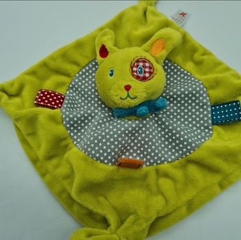 Doudou plat lapin vert cocard rouge pois blanc Nicotoy