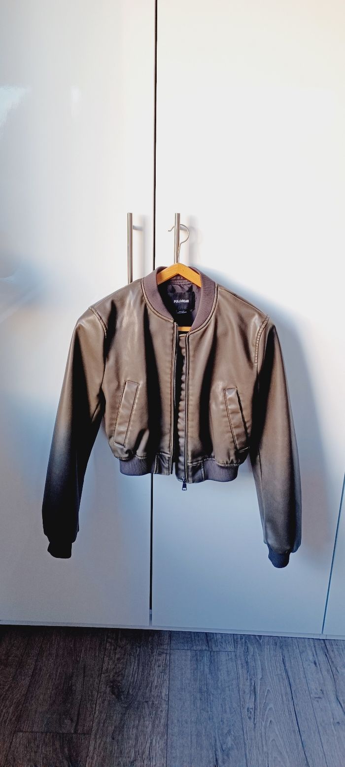 Blouson bombers simili cuir taille xs pull bear - photo numéro 2