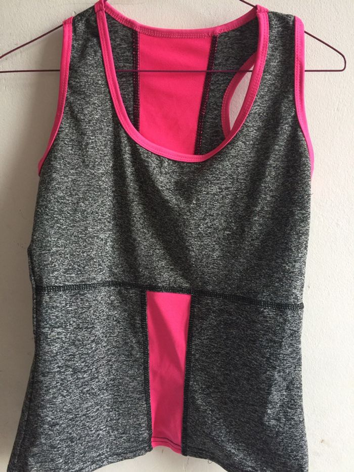 Débardeur de sport