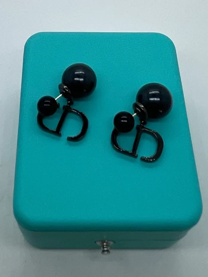 Boucles d’oreilles perle noir aiguilles argent s925 - photo numéro 3