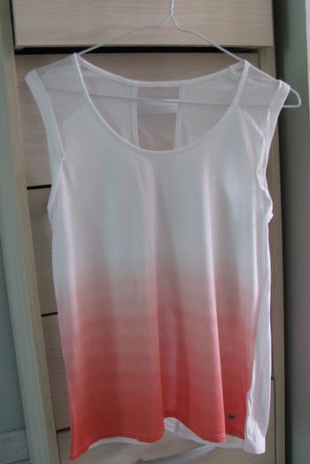 tee shirt sans manche xs