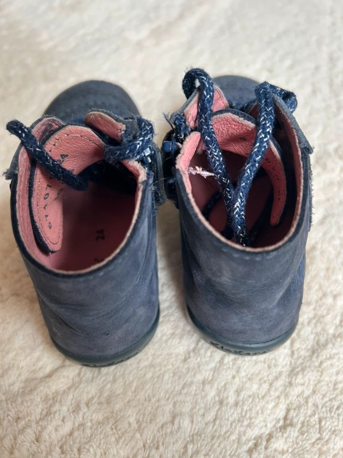 Chaussures / bouillons Kickers fille 24 - photo numéro 4